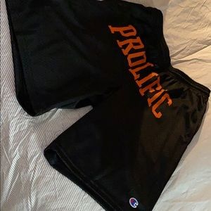 Prolific champion shorts
